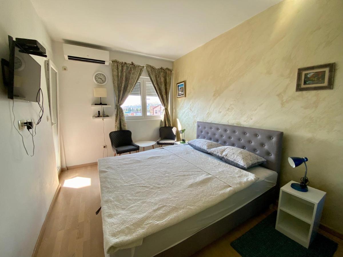 City Apartment Podgorica Esterno foto